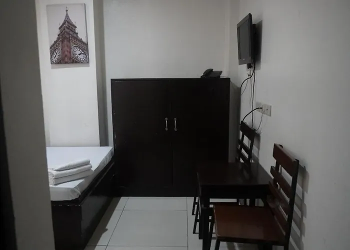 Hotel Reddoorz At Cosmo P Campa